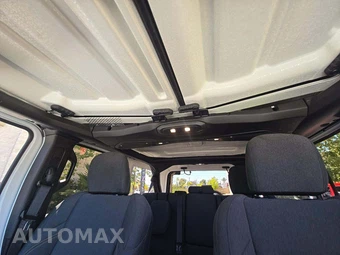 2025 Jeep Wrangler 4xe 4 Door Sahara - miniatura 8