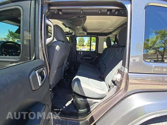 2025 Jeep Wrangler 4xe 4 Door Sahara - miniatura 10