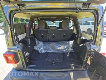 2025 Jeep Wrangler 4xe 4 Door Sahara - miniatura 14