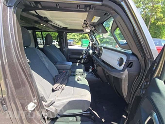 2025 Jeep Wrangler 4xe 4 Door Sahara - miniatura 18