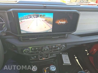 2025 Jeep Wrangler 4xe 4 Door Sahara - miniatura 10