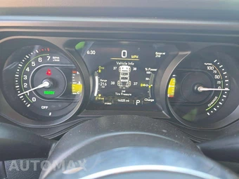 2025 Jeep Wrangler 4xe 4 Door Sahara - miniatura 9