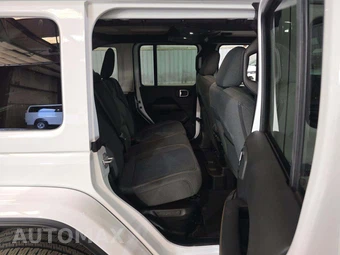2025 Jeep Wrangler 4xe 4 Door Sahara - miniatura 16