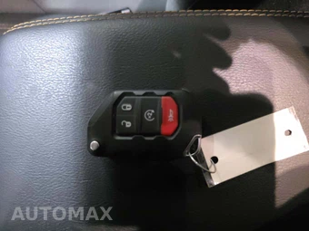 2025 Jeep Wrangler 4xe 4 Door Sahara - miniatura 8