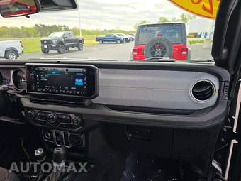 2025 Jeep Wrangler 4xe 4 Door Sahara - miniatura 16