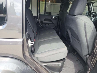 2025 Jeep Wrangler 4xe 4 Door Sahara - miniatura 13