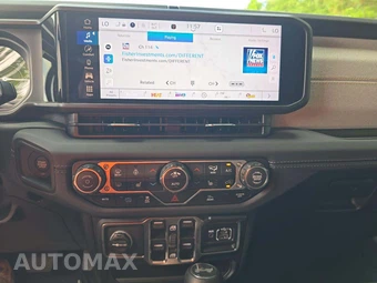 2025 Jeep Wrangler 4xe 4 Door Sahara - miniatura 10