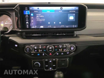 2025 Jeep Wrangler 4xe 4 Door Sahara - miniatura 10