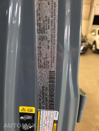 2025 Jeep Wrangler 4xe 4 Door Sahara - miniatura 5