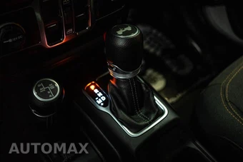 2025 Jeep Wrangler 4xe 4 Door Sahara - miniatura 18
