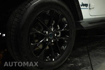 2025 Jeep Wrangler 4xe 4 Door Sahara - miniatura 3