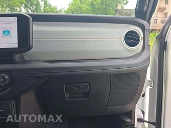 2025 Jeep Wrangler 4xe 4 Door Sahara - miniatura 16