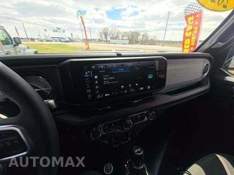 2025 Jeep Wrangler 4xe 4 Door Sahara - miniatura 10