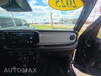 2025 Jeep Wrangler 4xe 4 Door Sahara - miniatura 19