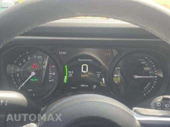 2025 Jeep Wrangler 4xe 4 Door Sahara - miniatura 9