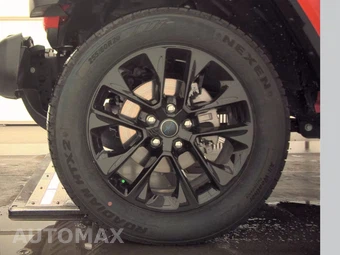 2025 Jeep Wrangler 4xe 4 Door Sahara - miniatura 8