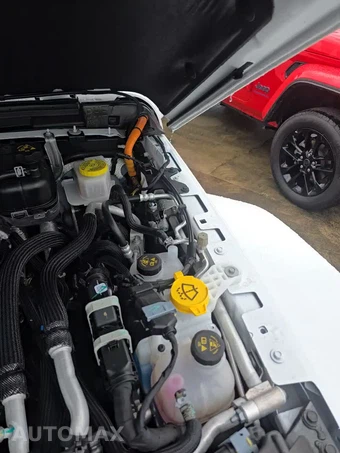 2025 Jeep Wrangler 4xe 4 Door Sahara - miniatura 21
