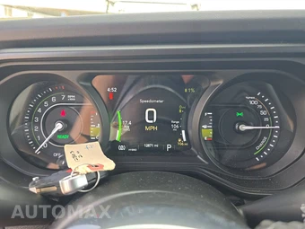 2025 Jeep Wrangler 4xe 4 Door Sahara - miniatura 12