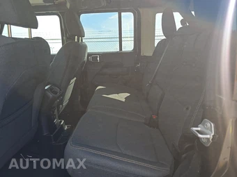 2025 Jeep Wrangler 4xe 4 Door Sahara - miniatura 13