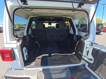 2025 Jeep Wrangler 4xe 4 Door Sahara - miniatura 11