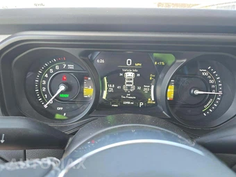 2025 Jeep Wrangler 4xe 4 Door Sahara - miniatura 6
