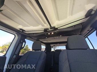 2025 Jeep Wrangler 4xe 4 Door Sahara - miniatura 8
