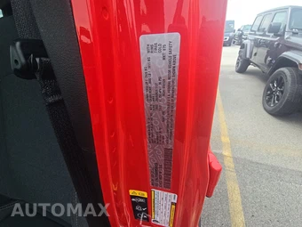 2025 Jeep Wrangler 4xe 4 Door Sahara - miniatura 14