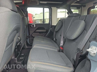 2025 Jeep Wrangler 4xe 4 Door Sahara - miniatura 13