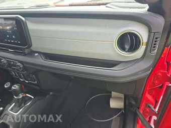 2025 Jeep Wrangler 4xe 4 Door Sahara - miniatura 16