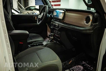 2025 Jeep Wrangler 4xe 4 Door Sahara - miniatura 13