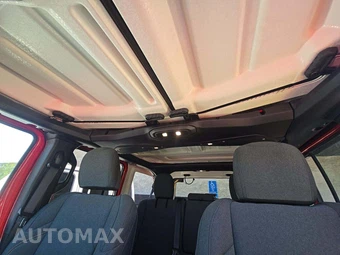 2025 Jeep Wrangler 4xe 4 Door Sahara - miniatura 8