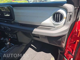 2025 Jeep Wrangler 4xe 4 Door Sahara - miniatura 16