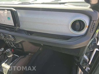2025 Jeep Wrangler 4xe 4 Door Sahara - miniatura 16