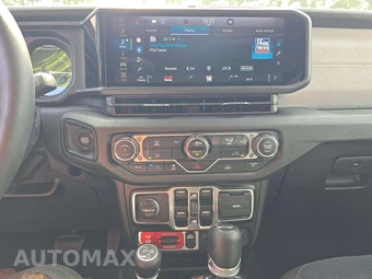2025 Jeep Wrangler 4xe 4 Door Willys - miniatura 10