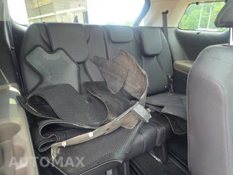 2025 Kia Carnival Hybrid MPV SX 121.7" WB - miniatura 14