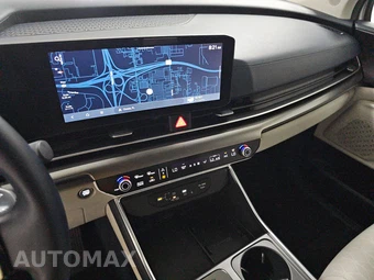 2025 Kia Carnival Hybrid MPV SX 121.7" WB - miniatura 11