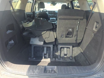 2025 Kia Carnival MPV LXS 121.7" WB - miniatura 17