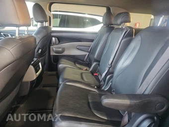 2025 Kia Carnival MPV LXS 121.7" WB - miniatura 13