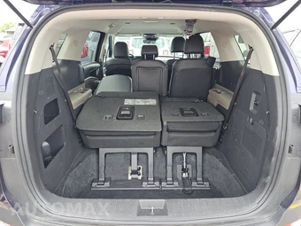 2025 Kia Carnival MPV LXS 121.7" WB - miniatura 16