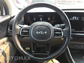 2025 Kia Carnival MPV LXS 121.7" WB - miniatura 10