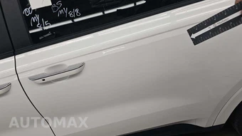 2025 Kia Carnival MPV LXS 121.7" WB - miniatura 29