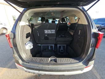 2025 Kia Carnival MPV LXS 121.7" WB - miniatura 17