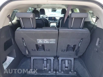 2025 Kia Carnival MPV LXS 121.7" WB - miniatura 17