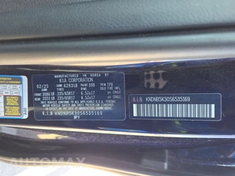 2025 Kia Carnival MPV LXS 121.7" WB - miniatura 15