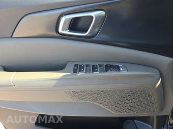 2025 Kia Carnival MPV LXS 121.7" WB - miniatura 9