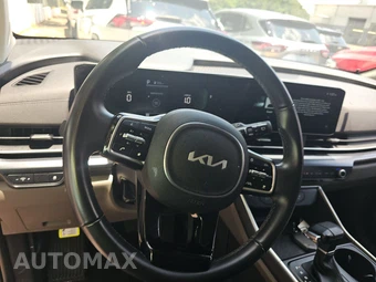 2025 Kia Carnival MPV LXS 121.7" WB - miniatura 10