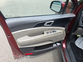 2025 Kia Carnival MPV LXS 121.7" WB - miniatura 9