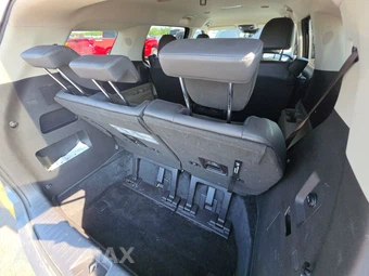 2025 Kia Carnival MPV LXS 121.7" WB - miniatura 15