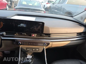 2025 Kia Carnival MPV LXS 121.7" WB - miniatura 11