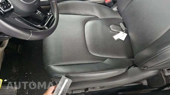 2025 Kia Carnival MPV LXS 121.7" WB - miniatura 24
